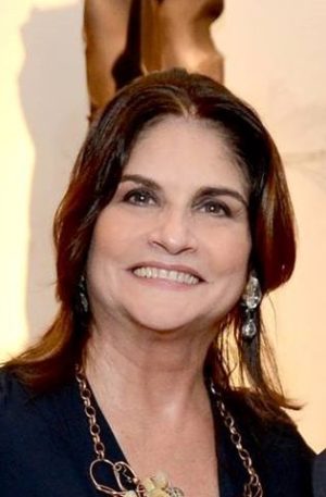 Thina Cunha (USA)