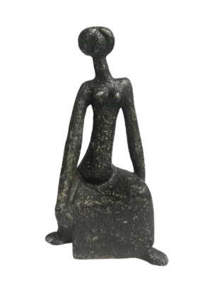 MOÇA SENTADA